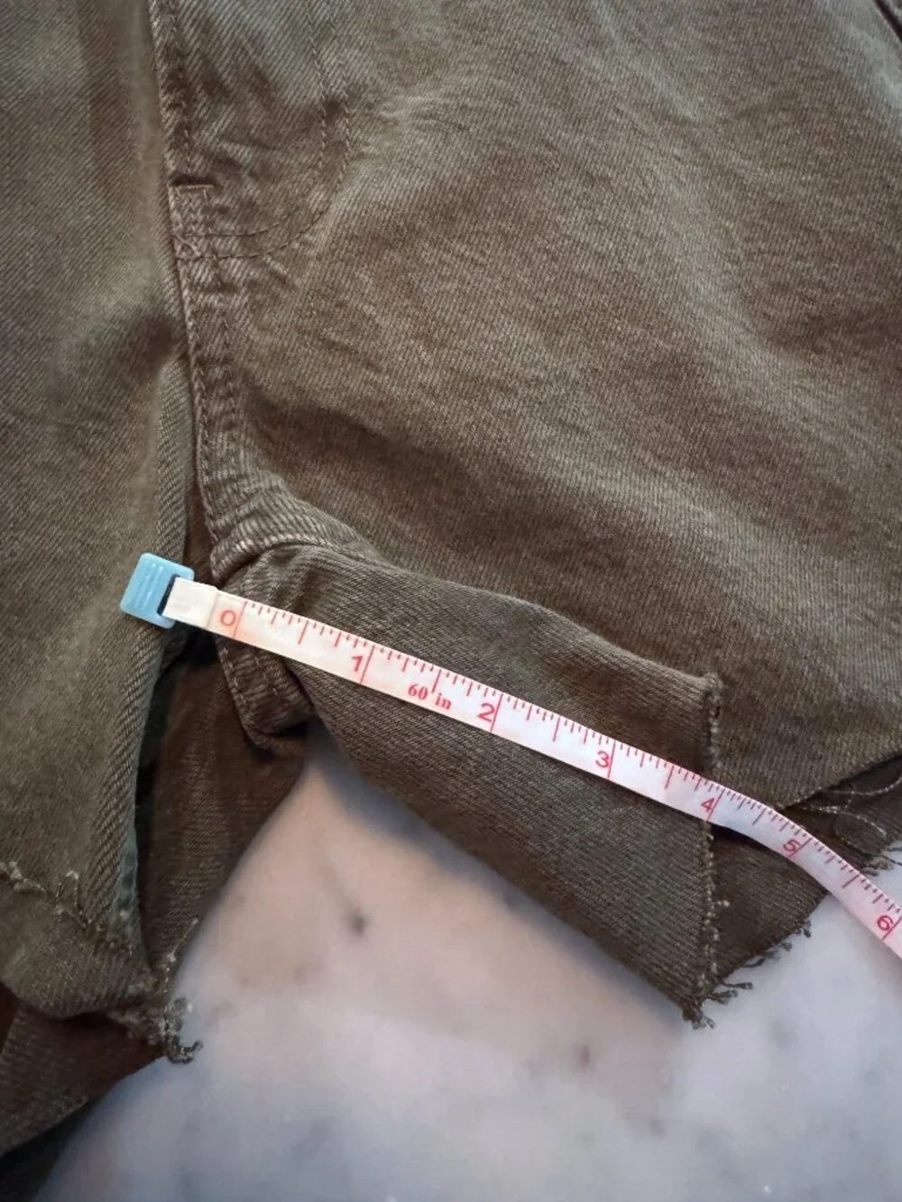 Frame Le Super High Cutoff Shorts — Army Green | Size 23 | NWT | Never Worn